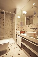 Medical Resort & Clinic