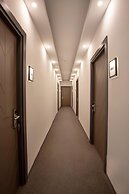 La Vie Suit Hotel