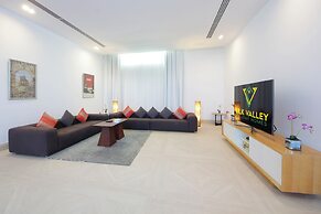 Silk Valley - Grand 6B Beachfront Villa