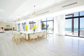 Silk Valley - Grand 6B Beachfront Villa