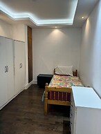 3 Bed Flat - Sleeps 5 - Wifi