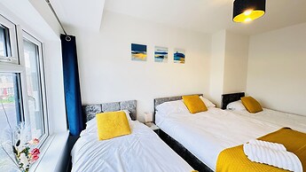 Pengam House