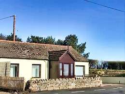 Accessible Bungalow - 4 Beds 2 Baths -dog Friendly