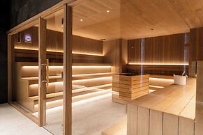 Woodside Apartment 218