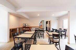 Urban Hotel