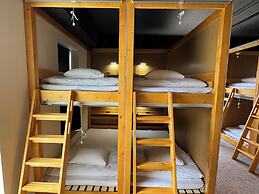 Capsule Hotel CONTINUE Nijojo-Kita