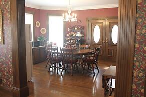 Apple Crest Inn