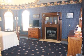 Apple Crest Inn