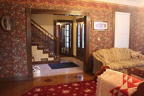 Apple Crest Inn