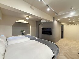 Clio Matoba by b-hotel