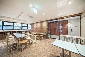 HOUND HOTEL DAEGU SEONGSEO