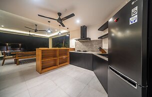 Luxury 4 Bedroom Bella Vista Villa