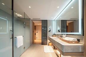 The Serene House
