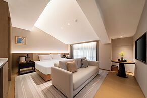 The Serene House