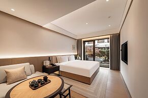 The Serene House