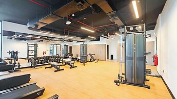 TOP Location | Work and Chill near Miracle Garden