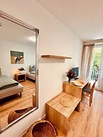 Riverside Apartment Hotel AG