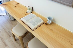 TurnLeftHome