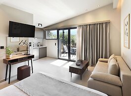 Olive All-Seasons Suites
