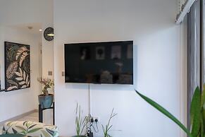 New Listing | JBR Beach Gem | Czechin | 1BD