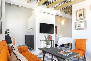Genteel Home San Laureano