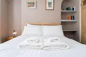 Host Stay Waterloo Apartment