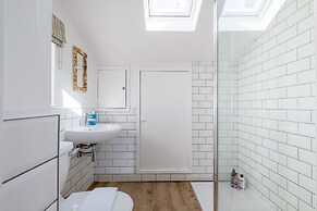 Host Stay Millfield House