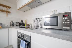 Host Stay Millfield House