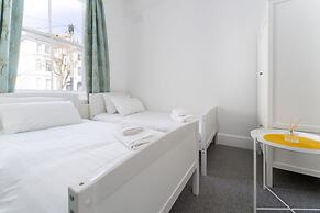 Host Stay Alexandra Villas