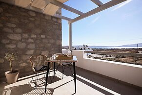 Kedros Milos Suites