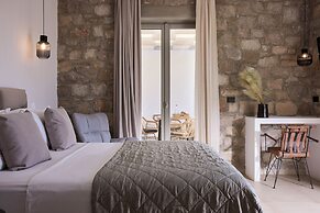 Kedros Milos Suites