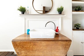 Host Stay Grafton Suite