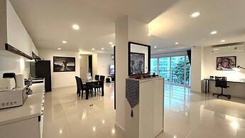 6-58 - 2 Bdr Spacious Penthouse With Shared Pool