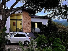 Nambi Monteverde