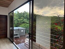 Nambi Monteverde