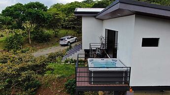 Nambi Monteverde