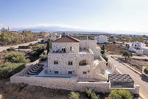 Luminus Arcus Villa