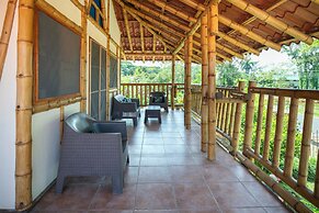 Pangea Lodge