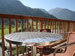 Pool Chalet in Wald im Pinzgau