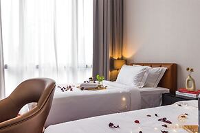 The Manor Residence KLCC by Five Senses