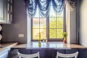 Designer apartment on Zybitskaya street