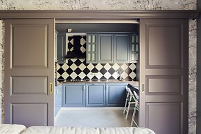 Designer apartment on Zybitskaya street