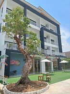 J-Boutique Hotel