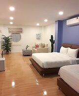 J-Boutique Hotel