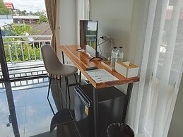 J-Boutique Hotel