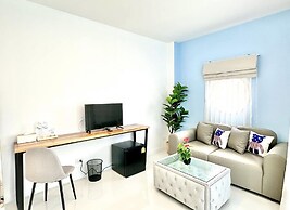 J-Boutique Hotel