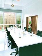 J-Boutique Hotel