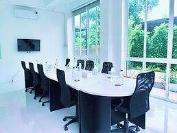 J-Boutique Hotel