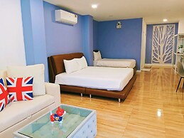 J-Boutique Hotel