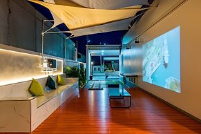 58-20 Pool Villa